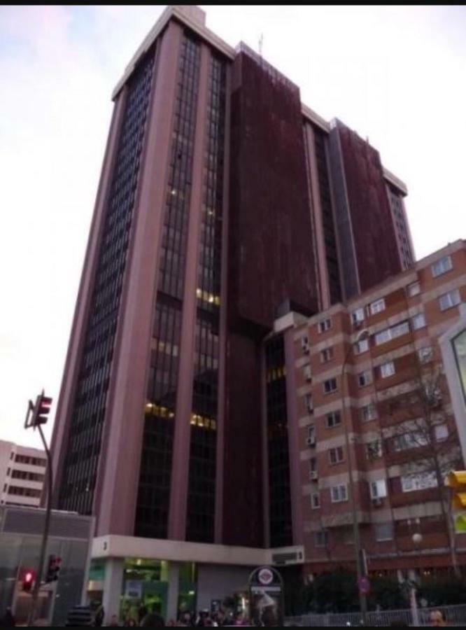 Nirvana Hotel Madrid Eksteriør billede